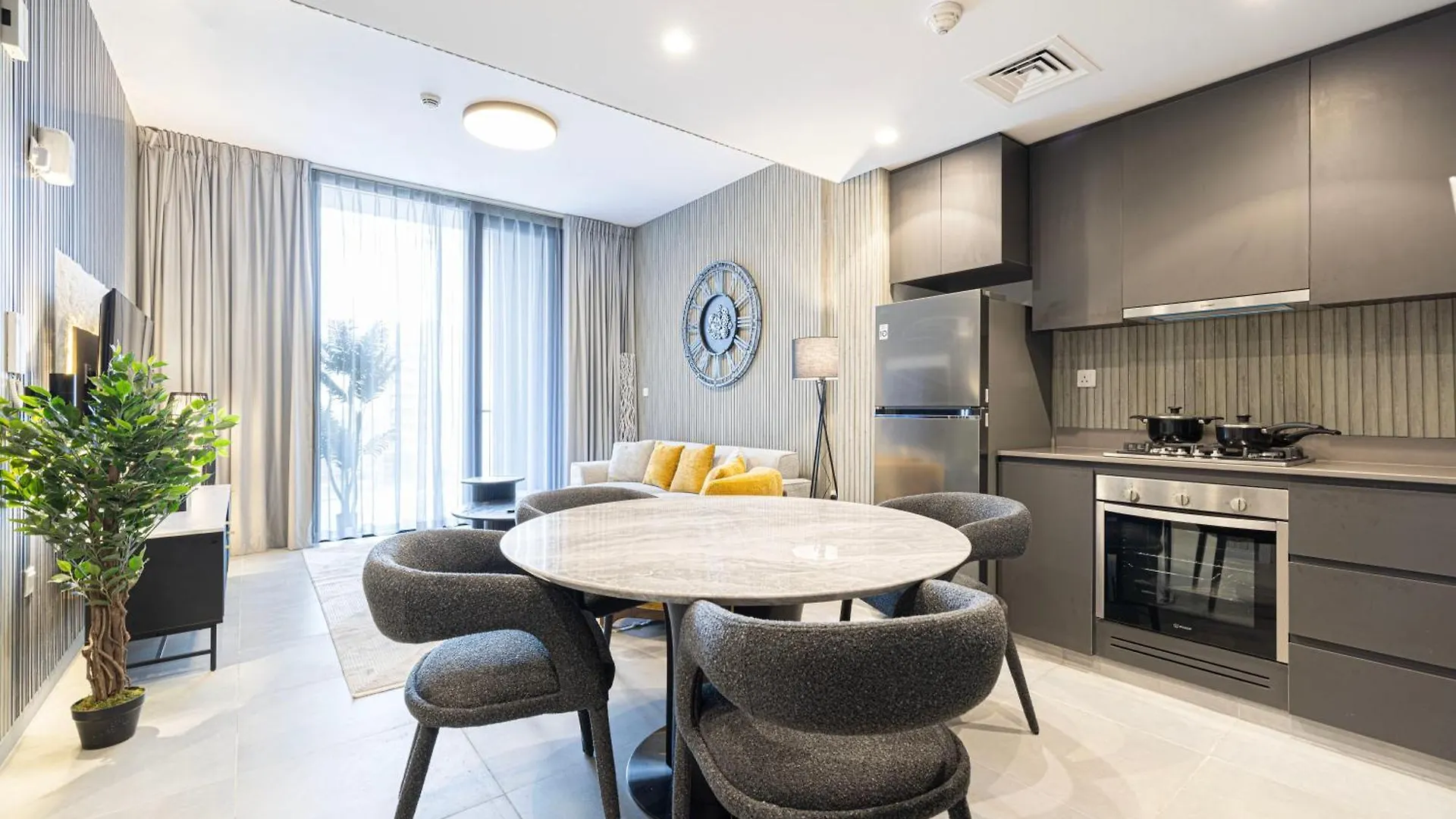 Apartamento 2Br The Al Jada Dream By Blue Cloud Holidays Sharjah